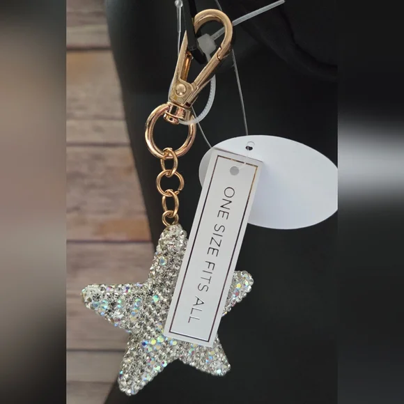 Studio NYC Belt Bag with Star Charm NWT - Picture 10 of 15